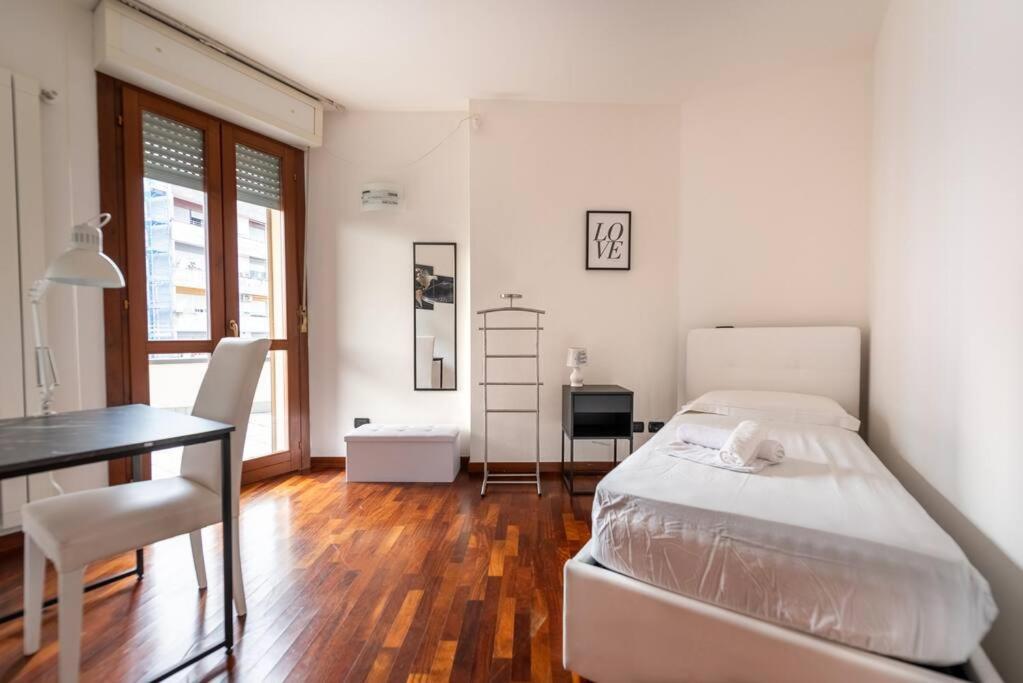 ブスト・アルシーツィオAttico Vicino Milano, Mxp, Rho Fieraアパートメント エクステリア 写真
